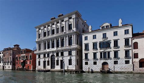 fondazione prada bagno|fondazione prada venezia.